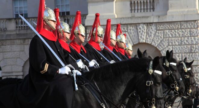 London: Royal London & Royal Palaces Walking Tour - Important Information