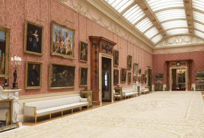 London: Royal Walking Tour and Buckingham Palace Audio Tour - Overall Experience