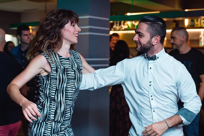London Salsa Lovers Dance Experience - Enhance Your Salsa Dancing Skills