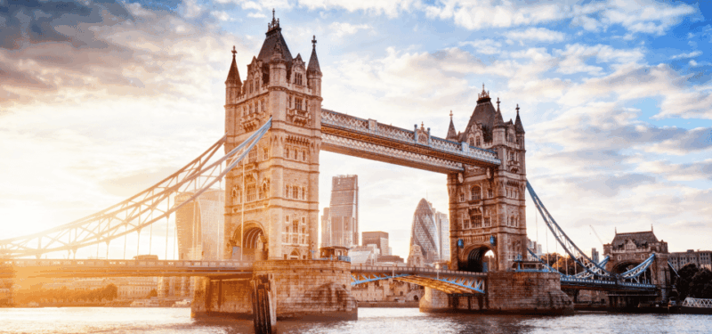 London: Self-Guided History City Tour with an App - Good To Know