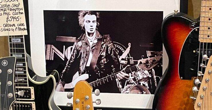 London: Sex Pistols and Punk Music Walking Tour - Soho and the Birth of Punk Rock