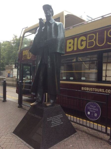 London: Sherlock Holmes 3-Hour Private Guided Tour - Transportation and Pickup