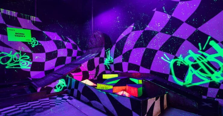 London: Shoreditch Junkyard Golf Tickets for 9 or 18 Holes - Good To Know