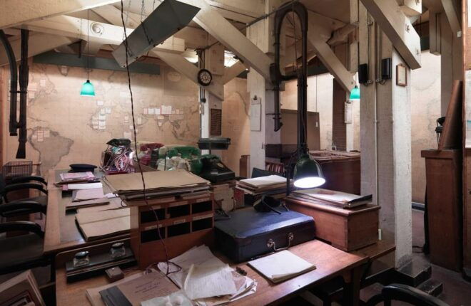 London Sightseeing Taxi Tour & Churchill War Rooms Entry - Whats Included