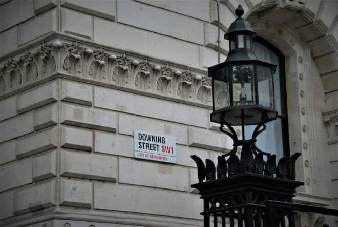 London Sightseeing Taxi Tour & Churchill War Rooms Entry - Preparation and Restrictions