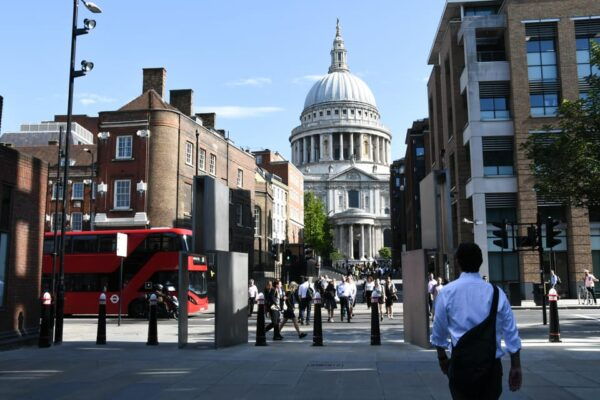 London Sightseeing Taxi Tour & Churchill War Rooms Entry - Pricing and Duration