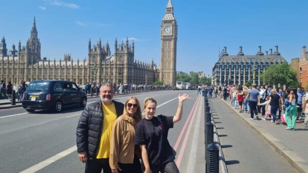 London Sightseeing Taxi Tour & Churchill War Rooms Entry - Cancellation Policy