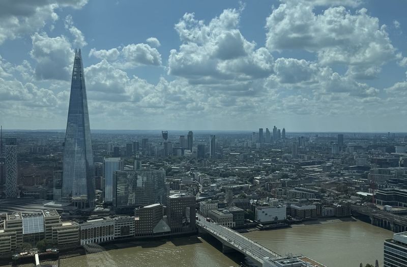 London: Sky Garden Early Access Ticket & Breakfast Treat - Audio commentary for a self-guided visit