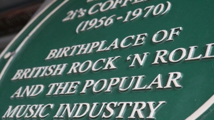 London: Soho Rock and Roll Walking Tour - Tour Details and Features