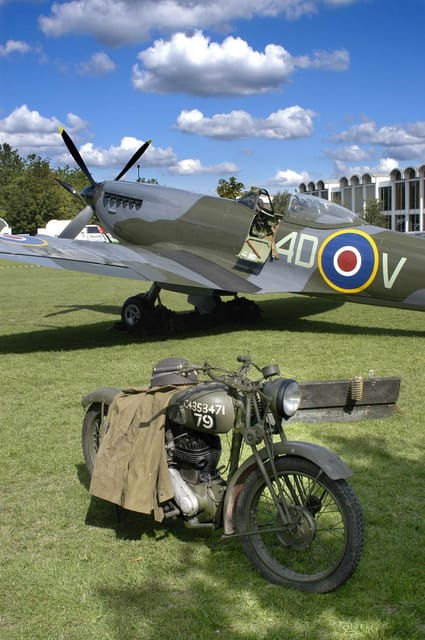 London: Spitfire Cockpit Experience - What is the Spitfire Cockpit Experience?