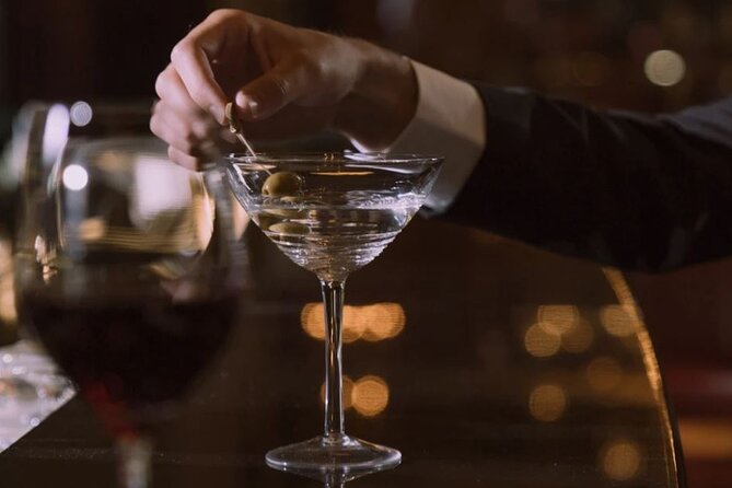 London Spy Experience With Tour Vesper Martini and Dinner - Tour Highlights