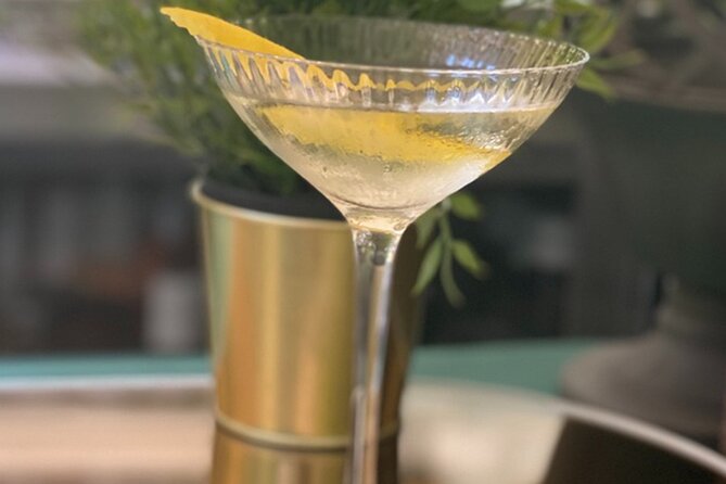 London Spy Experience With Tour Vesper Martini and Dinner - Vesper Martini Tasting
