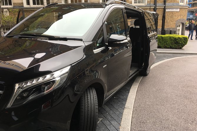 London Stansted Airport Private Transfers To/From London (Postcode N1-Nw1-Se1) - Contact Details
