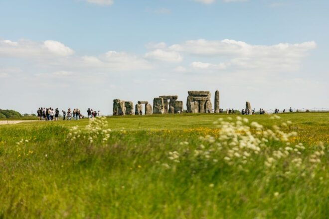 London: Stonehenge Half-Day Morning or Afternoon Tour - Full Description