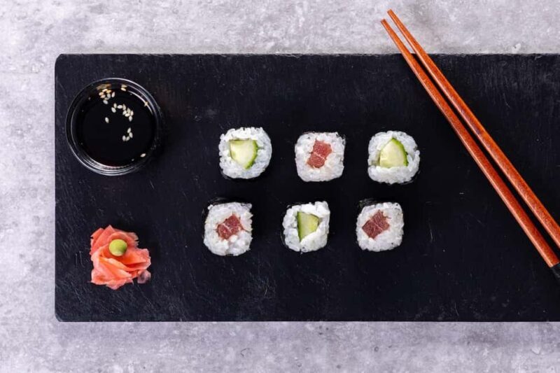 London: Sushi-Making Class with Wine - A Closer Look at the Experience