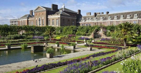 London Taxi 50+ Sights Tour & Kensington Palace Entry - Frequently Asked Questions