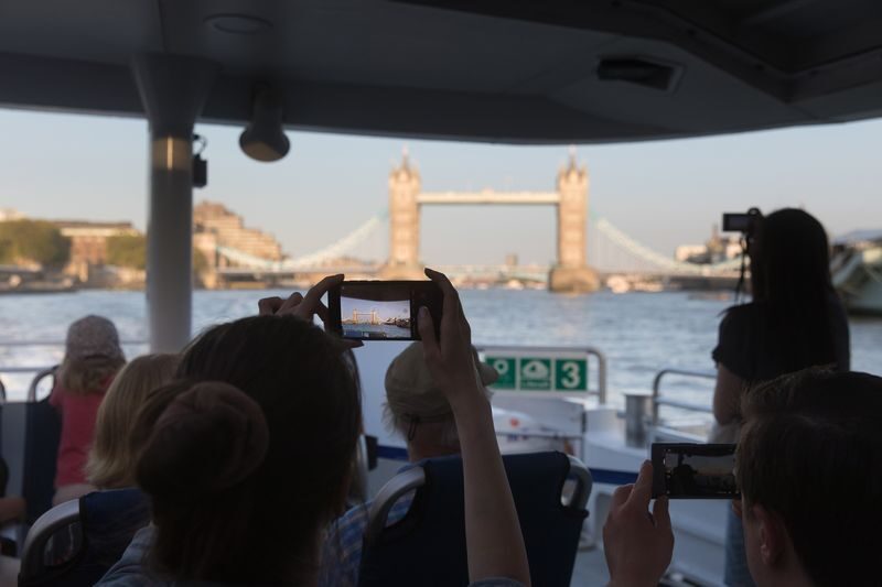 London Thames River Cruise by Uber Boat - Price and practical value