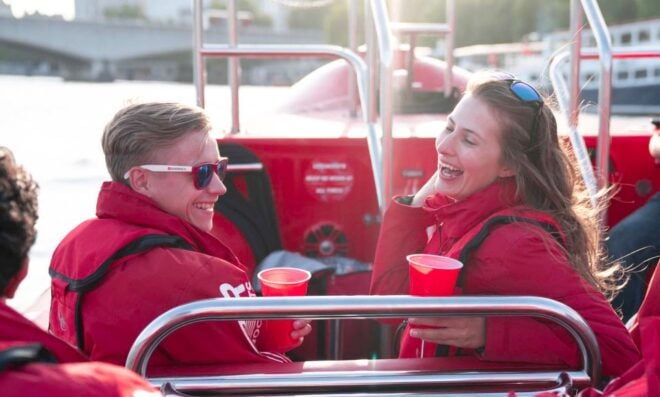 London: Thames Sunset Speedboat Experience With Drink - Common Questions