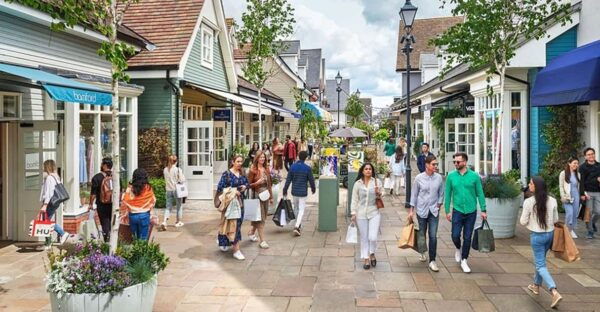 London to Oxford & Bicester Village Tour Return - Booking Information