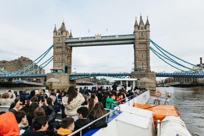 London: Tootbus Must-See Hop-On Hop-Off Bus Tour With Cruise - Highlights