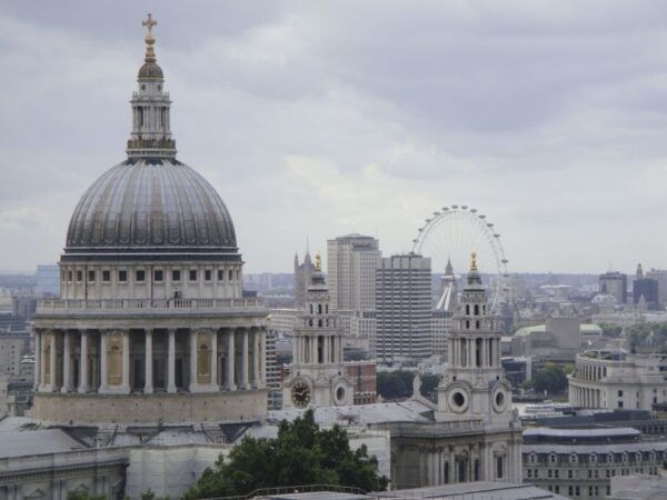 London: Top 15 Sights Walking Tour and St Pauls Cathedral - The Shard