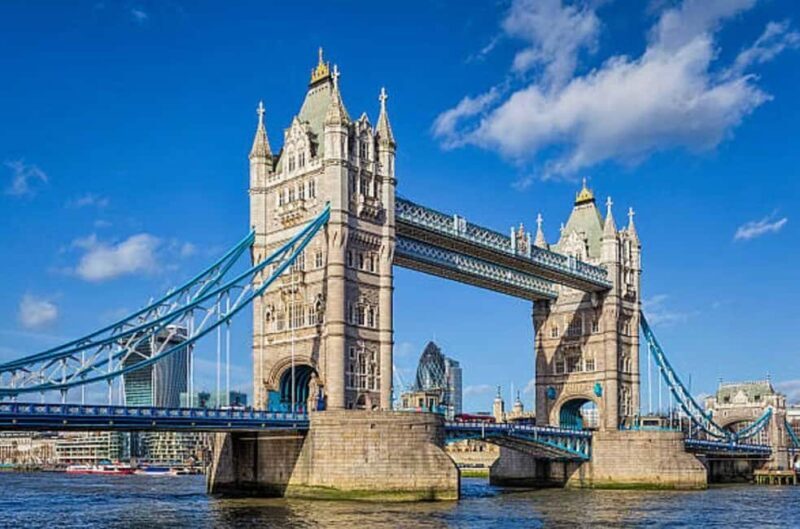 London: Top 50 Sights Walking Tour with Guide - Discover London’s Top 50 Sights on a Guided Walking Tour