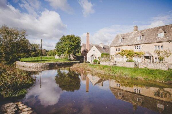 London: Tour of Cotswolds Self Guide - Mini Van - Pickup Location