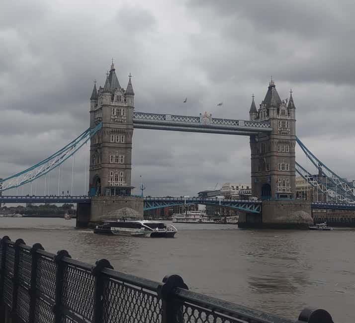 London: Tower of London and Tower Bridge Private Tour - Good To Know