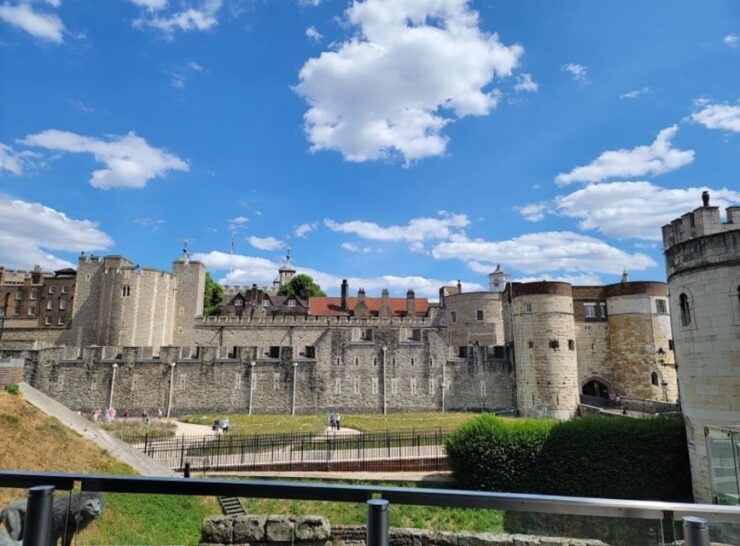 London: Tower of London Guided Tour With Boat Ride - Activity Details