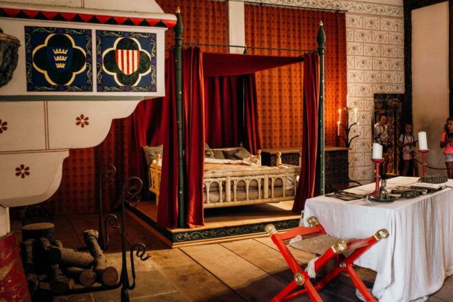 London: Tower of London Tour & Thames River Cruise - Review Summary