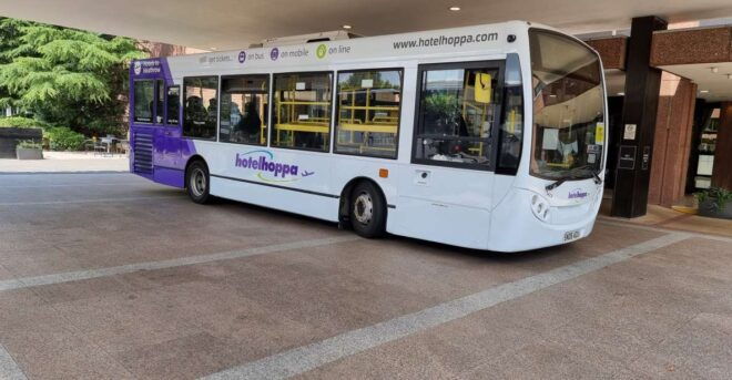 London: Transfer Heathrow Airport To/From Renaissance Hotel - Benefits of a Professional Driver and Staff