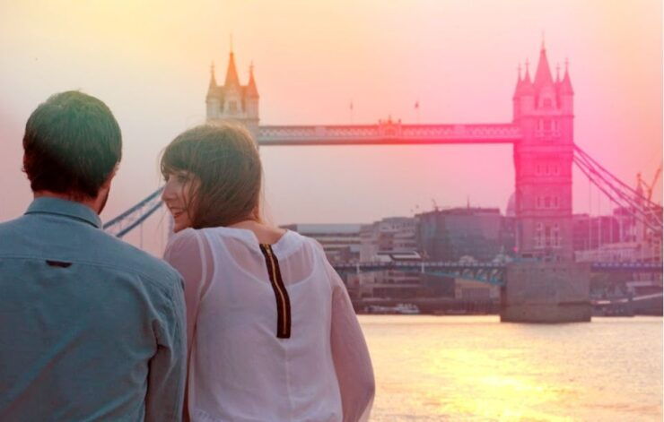 London: Valentine's Day Romantic Dinner Cruise - Spectacular Views of Londons Landmarks