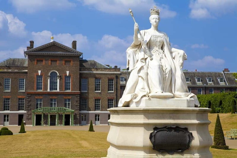 London: VIP Kensington Palace Gardens Tour & Royal High Tea - FAQ