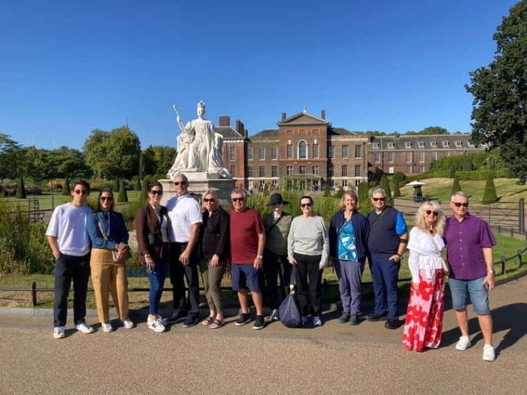 London: VIP Kensington Palace Gardens Tour & Royal High Tea - Who Is This Tour For?