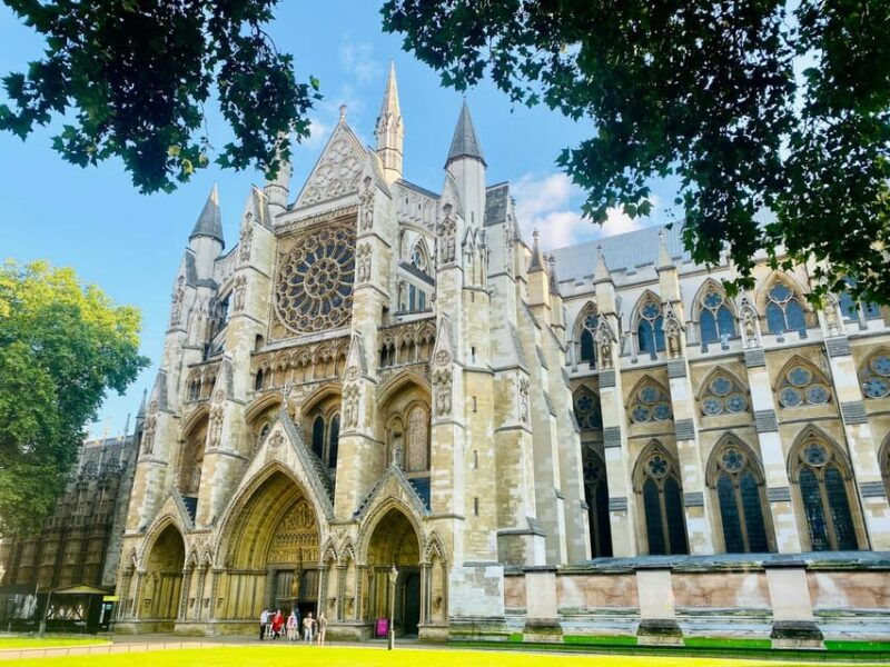 London: Westminster Abbey, Big Ben, Buckingham Palace Tour - What to Expect: The Experience in Detail