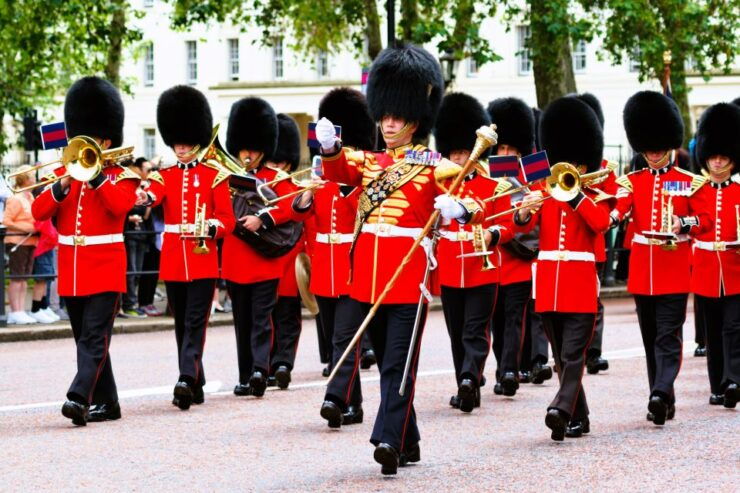 London: Westminster Abbey & Changing of the Guard Tour - Activity Details