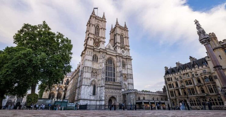 London: Westminster Abbey & Jubilee Galleries Guided Tour - Experience Highlights