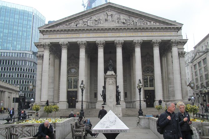 London: Westminster and City Walking Tour With Pub Lunch - Directions to Trafalgar Square