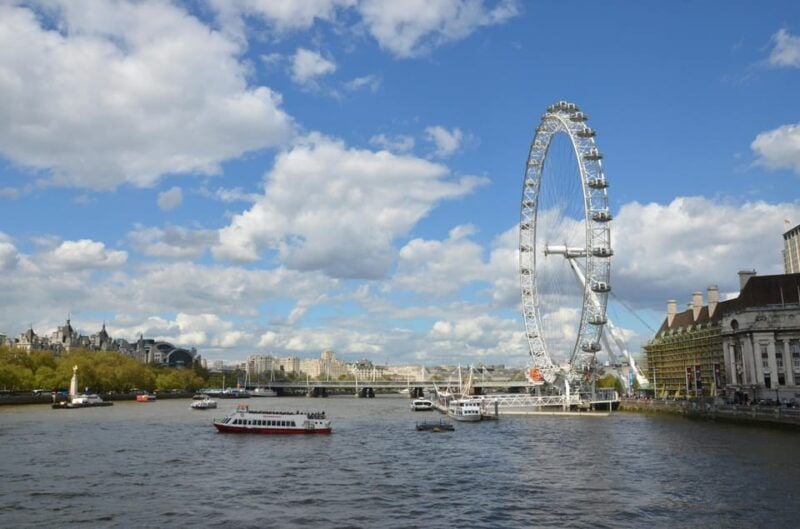 London: Westminster Guided Tour with Thames River Cruise - Westminster Walking Tour