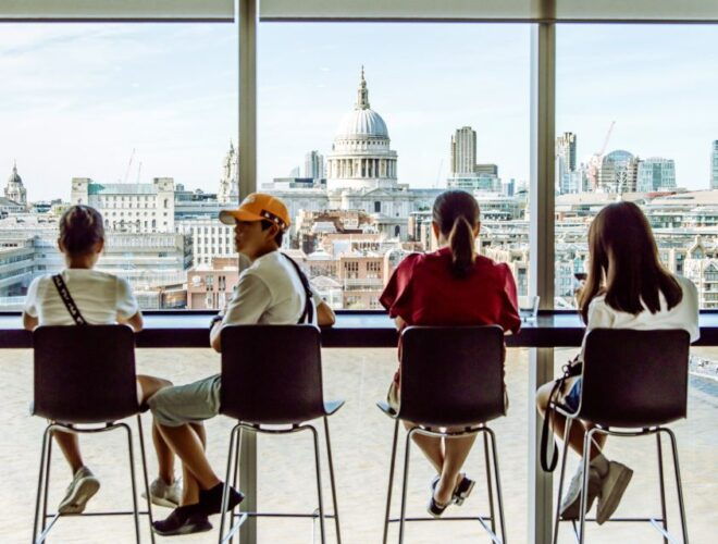 London: Westminster to Covent Garden Personalized Tour - Supplier Contacts and Personalization