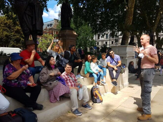 London: Westminster Walking Tour and Kensington Palace Visit - Customer Reviews