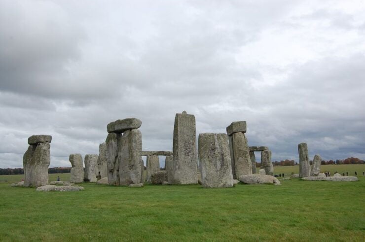 London: Windsor Castle, Stonehenge & Bath Full-Day Tour - Customer Reviews