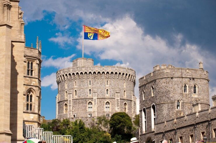 London & Windsor: Royal Sites Full Day Guided Tour - Activity Details