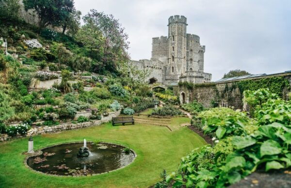 London: Windsor, Stonehenge, Bath, and Roman Baths Day Trip - Directions