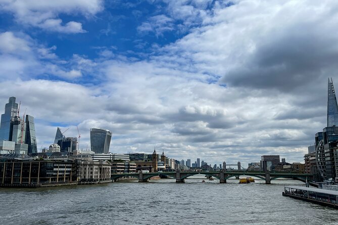 London Witches and History Walking Tour - Directions