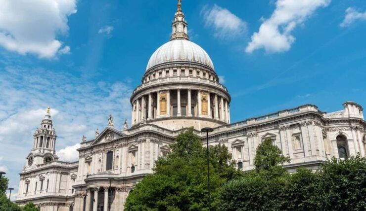 London: Women in the City of London Walk With a Guide - Experience and Highlights