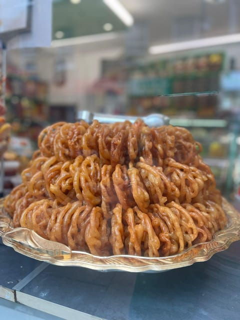 London's East End Food & History Tour: Choose Your Own Menu - Who Should Book This Tour?