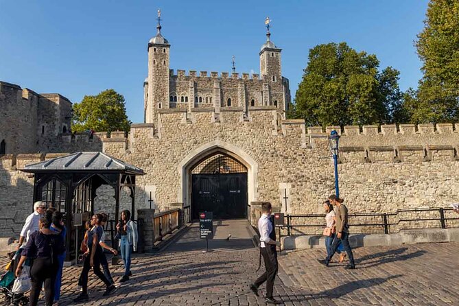 Londons Finest Half-Day Tour - Frequently Asked Questions