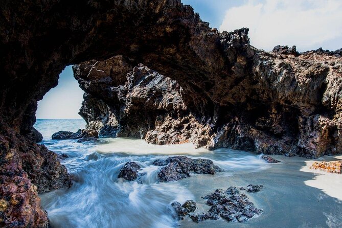 Long Bay, Devils Bridge and Pigeon Point Beach: Lifes A Beach Crawl! - Exploring Long Bay