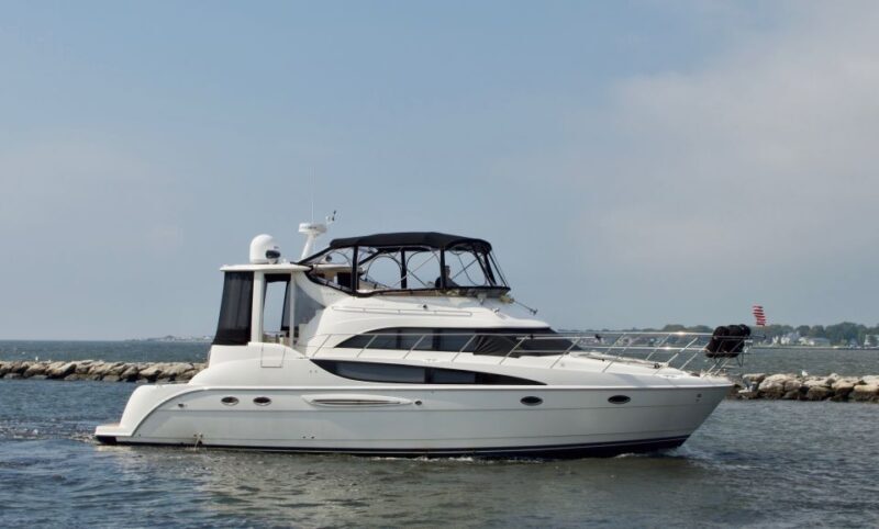 Long Island: Yacht Charters, Location: Port Jefferson Harbor - Good To Know